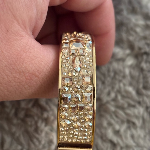 Henry Bendel New York Gold and Crystal Women's Bracelet - Picture 12 of 13